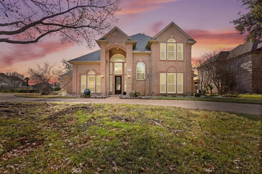 801 Riviera Drive, Mansfield, TX 76063