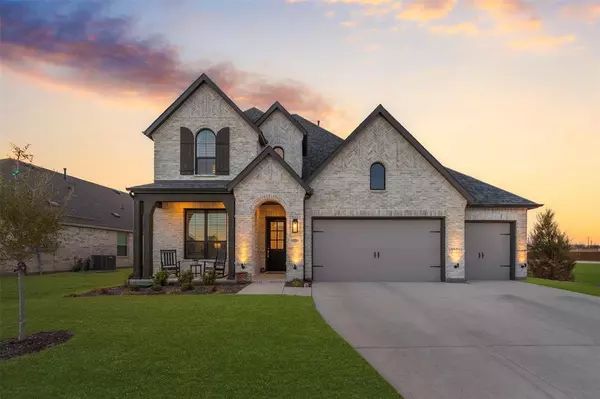 1253 Water Canna Drive, Justin, TX 76247