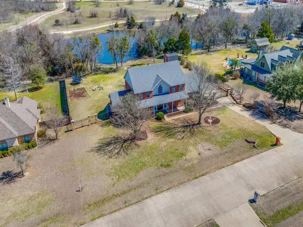 148 Tranquil Place, Waxahachie, TX 75167