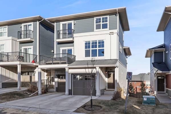 428 Nolan Hill DR NW #901,  Calgary,  AB T3R 0V4