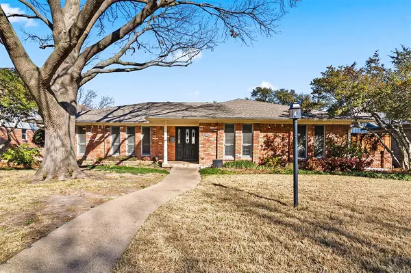 9923 Milltrail Drive,  Dallas,  TX 75238