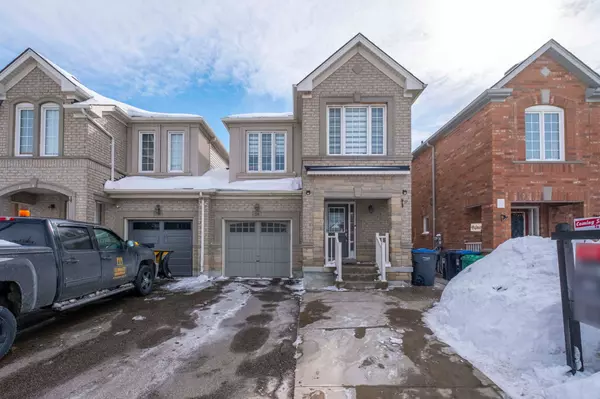 58 Lightcatcher CIR, Brampton, ON L6P 3P5