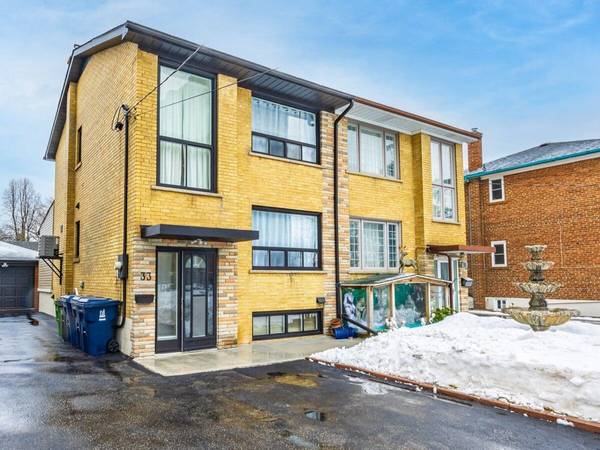 33 Falstaff AVE, Toronto W04, ON M6L 2C6