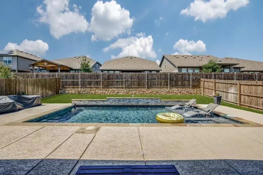 7413 Gangway Drive, Fort Worth, TX 76179