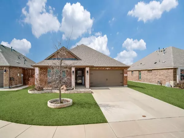 2505 Galisto Lane, Aubrey, TX 76227