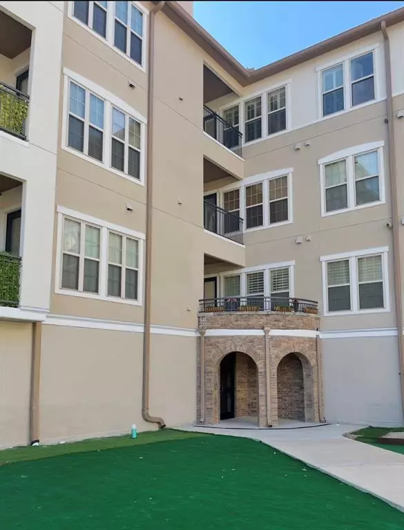 555 Via Amalfi #401, Irving, TX 75039