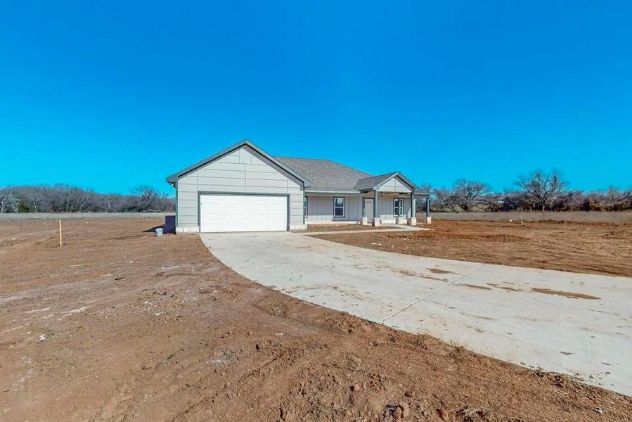 1209 E Gibtown Road, Poolville, TX 76487