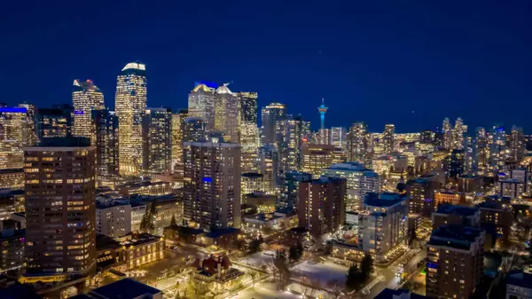 Calgary, AB T2R 0H8,817 15 AVE Southwest #1700