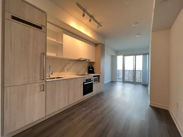 138 Downes ST #5801, Toronto C01, ON M5E 0E4