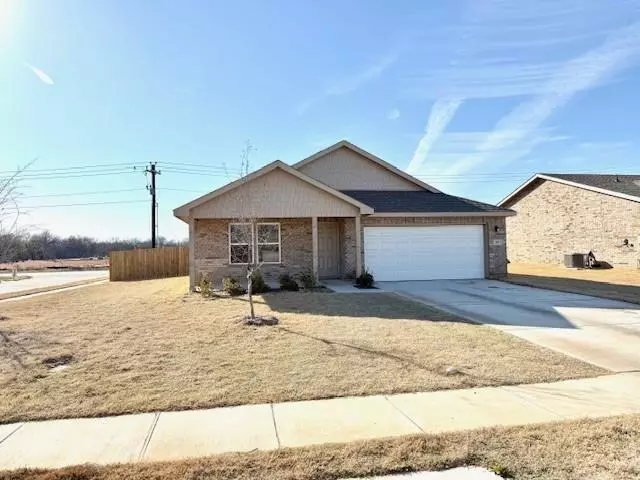 501 Jameson, Springtown, TX 76082