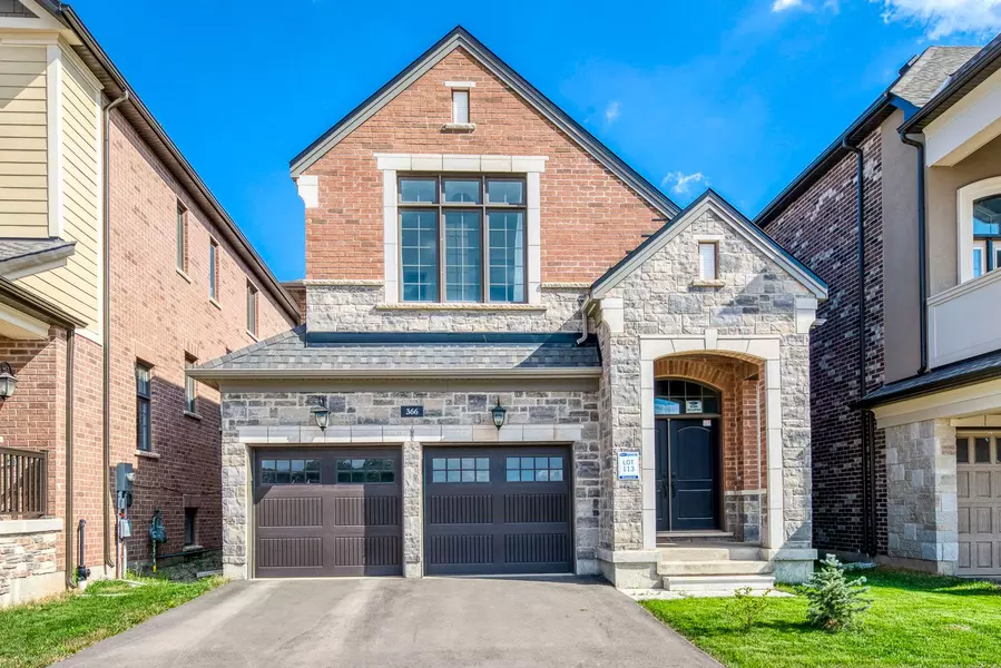 366 Harold Dent TRL, Oakville, ON L6M 0N3