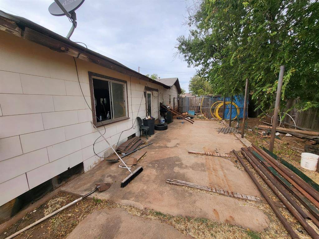 Electra, TX 76360,501 E Lincoln Avenue