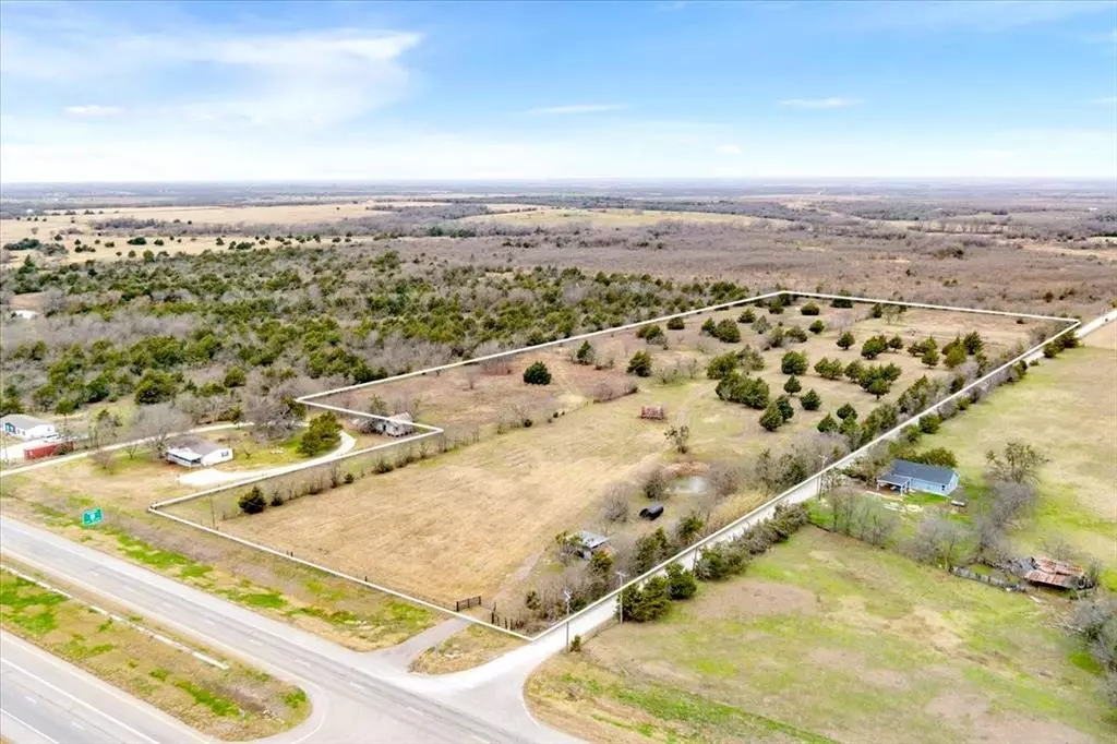 Hubbard, TX 76648,163 HCR 3326 Road