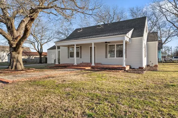 Blooming Grove, TX 76626,308 S Fordyce Street