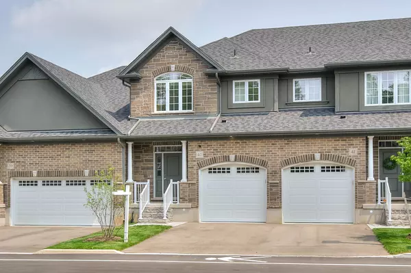 Stratford, ON N5A 0J2,350 O'Loane AVE #40