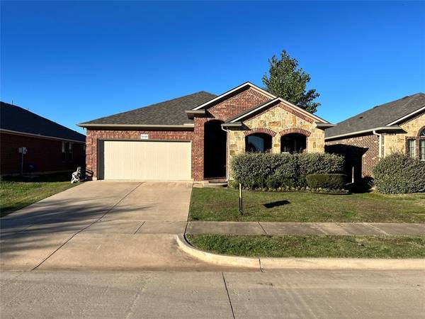 3120 Stonecrop Trail, Denton, TX 76226