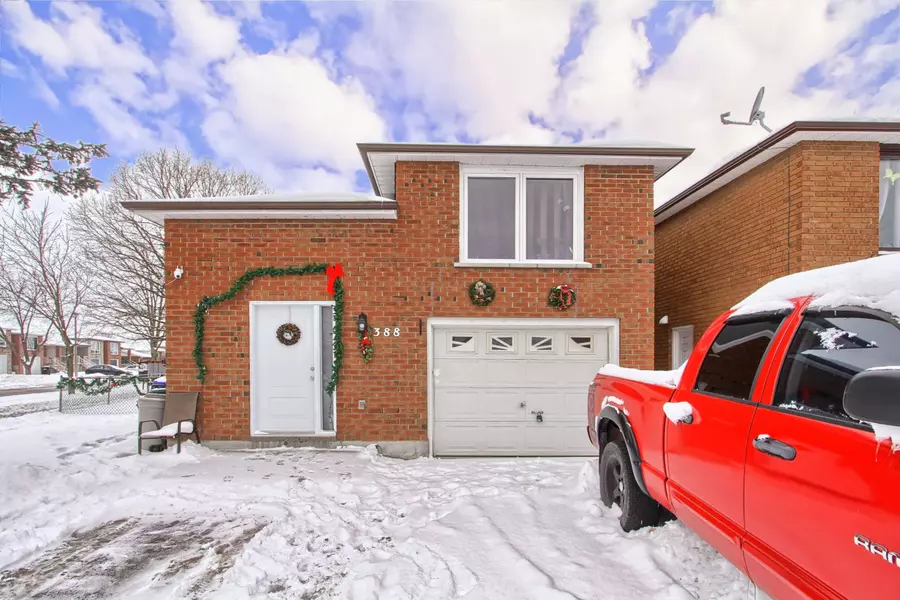 388 Parkwood AVE, Bradford West Gwillimbury, ON L3Z 2W9