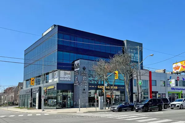 Toronto C04, ON M5M 4A1,1912 Avenue RD #4th Flr