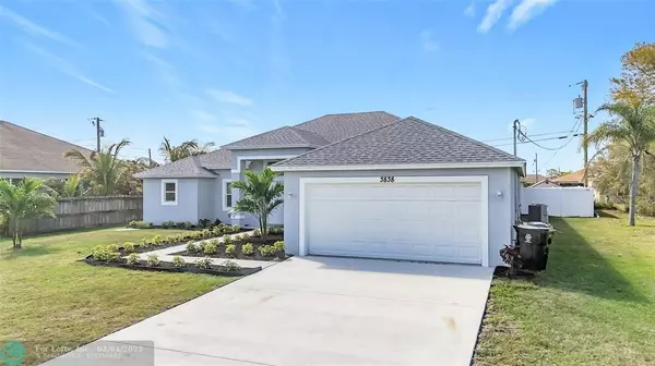 3838 SW Hainlin Street, Port St Lucie, FL 34953