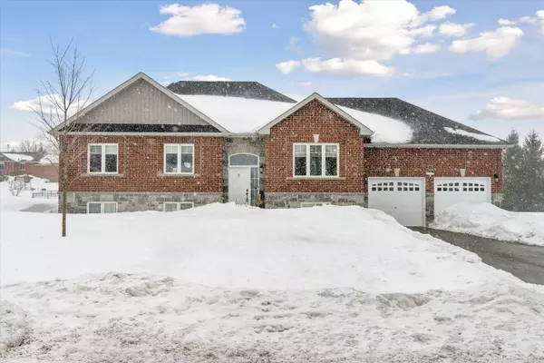 Kawartha Lakes, ON K0M 2T0,5 Mccrae CRES