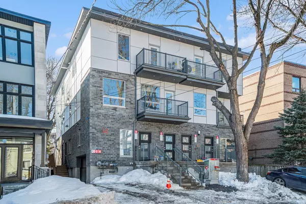 14 Stevens AVE #Unit A, Vanier And Kingsview Park, ON K1K 1K5