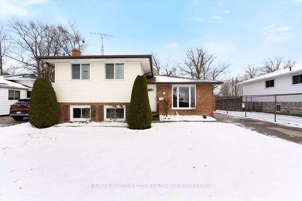 Niagara Falls, ON L2G 7J6,7600 Jubilee DR