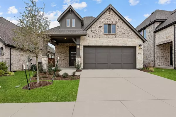 9316 Winding Creek Drive,  Little Elm,  TX 75068