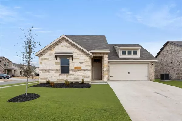 3476 N Crowley Cleburne Road, Fort Worth, TX 76123