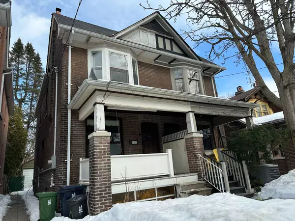 111 Glenmore RD, Toronto E02, ON M4L 3M2