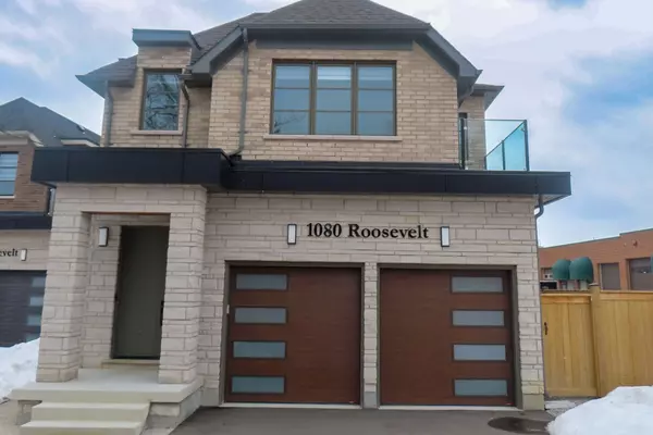 1080 Roosevelt RD, Mississauga, ON L5G 3Y8