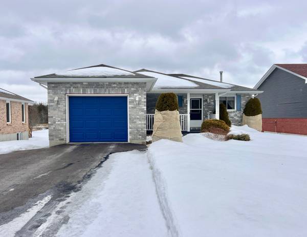 244 North Trent ST, Quinte West, ON K0K 2C0