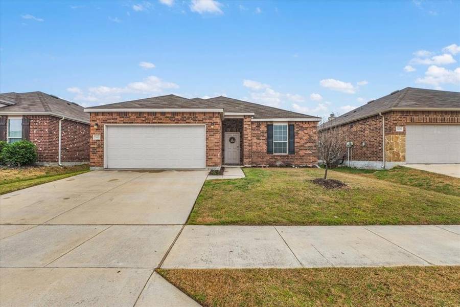 7412 Bronsind Trail, Fort Worth, TX 76131