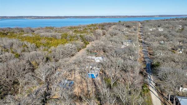 556 LAKE, Gordonville, TX 76245