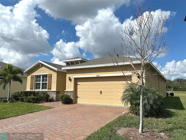 2025 Amazon Way, Vero Beach, FL 32962