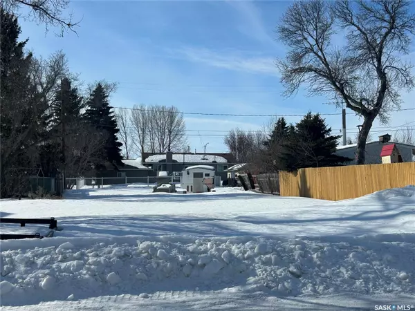 307 3rd AVENUE W, Watrous, SK S0K 4T0