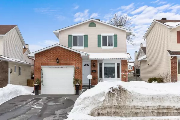 31 Palomino DR, Kanata, ON K2M 1M2