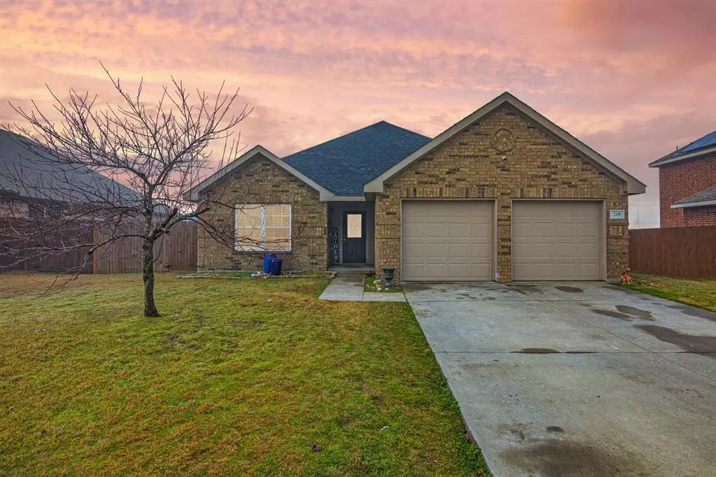 Waxahachie, TX 75165,219 Saddlebrook Lane