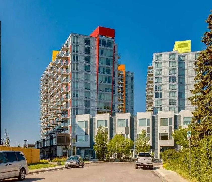 Calgary, AB T2L 2L6,10 Brentwood Common Northwest #1103