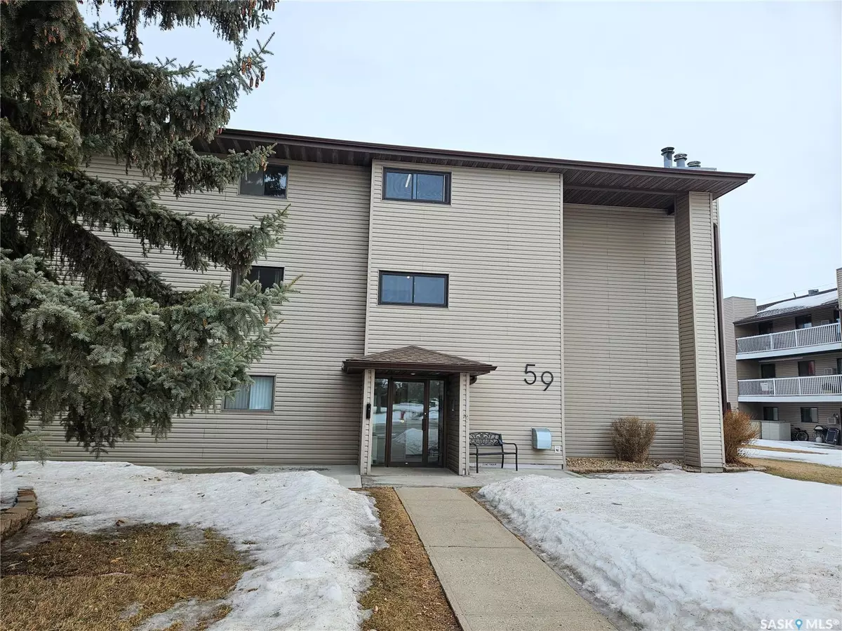 Moose Jaw, SK S6J 1H1,59 wood lily DRIVE #209