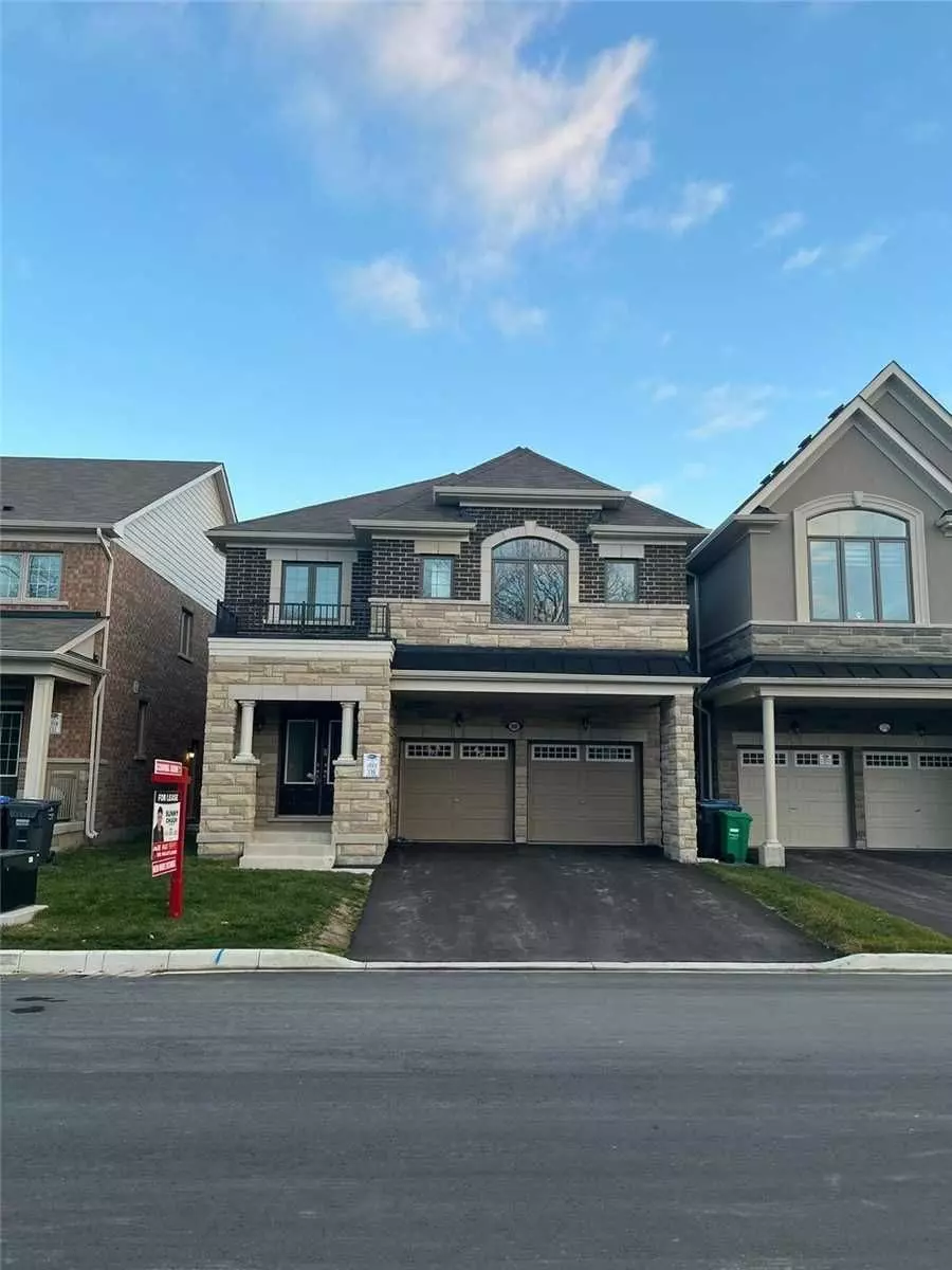 Caledon, ON L7C 0Y9,98 Eberly Woods DR