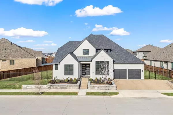 1771 Coopers Hawk Drive, Arlington, TX 76005