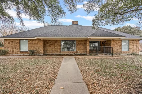 Cleburne, TX 76033,815 Shady Creek Court