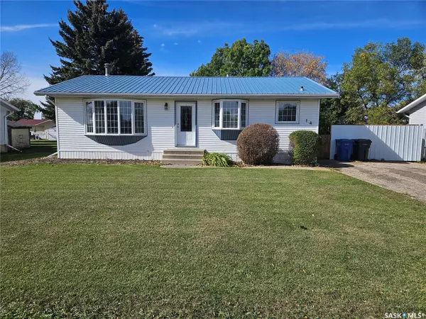 14 Macrae BAY, Carlyle, SK S0C 0R0