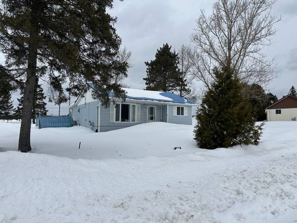 55 Park ST, Bonfield, ON P0H 2E0