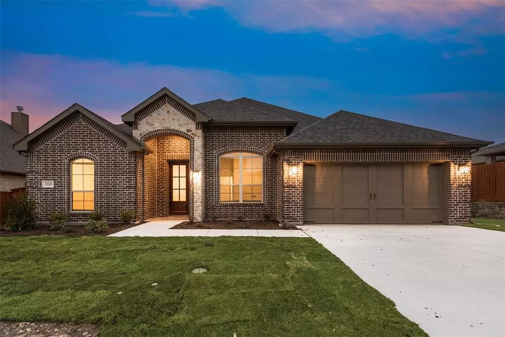 Aledo, TX 76008,300 Honey Brook Lane