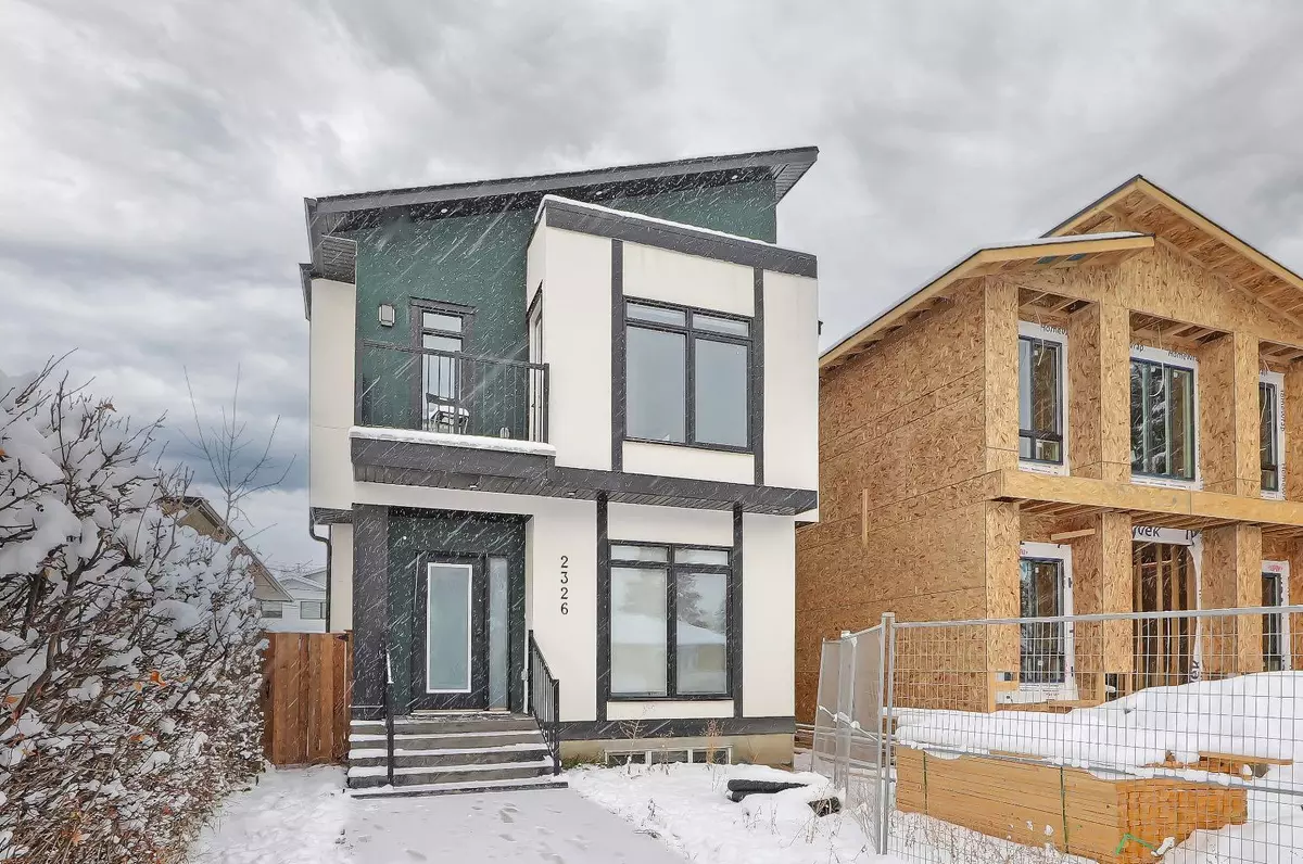 Calgary, AB T2M 2G7,2326 26 AVE Northwest