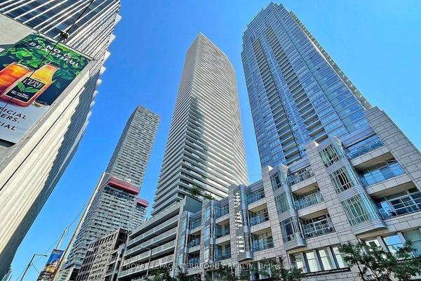 2221 Yonge ST #4203, Toronto C10, ON M4S 0B8