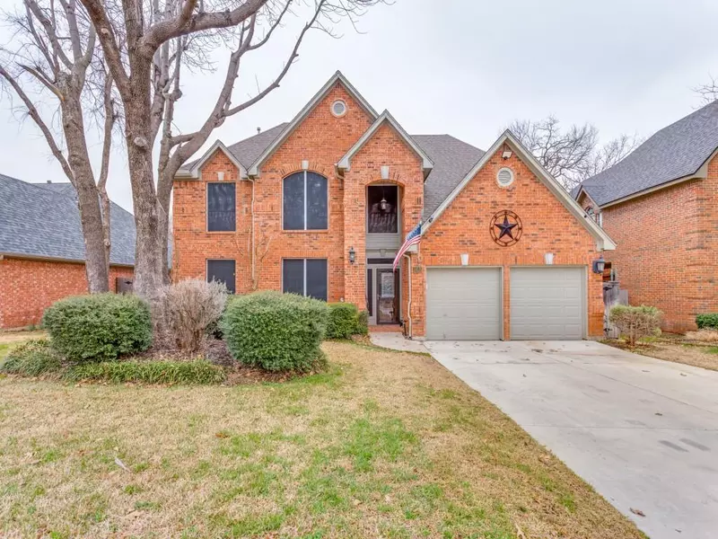 4038 Wellington Lane, Grapevine, TX 76051