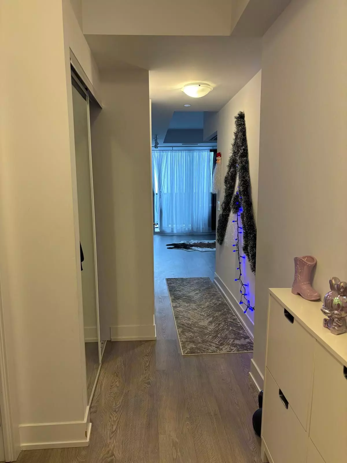 Oshawa, ON L1L 0R5,2550 Simcoe ST N #2421