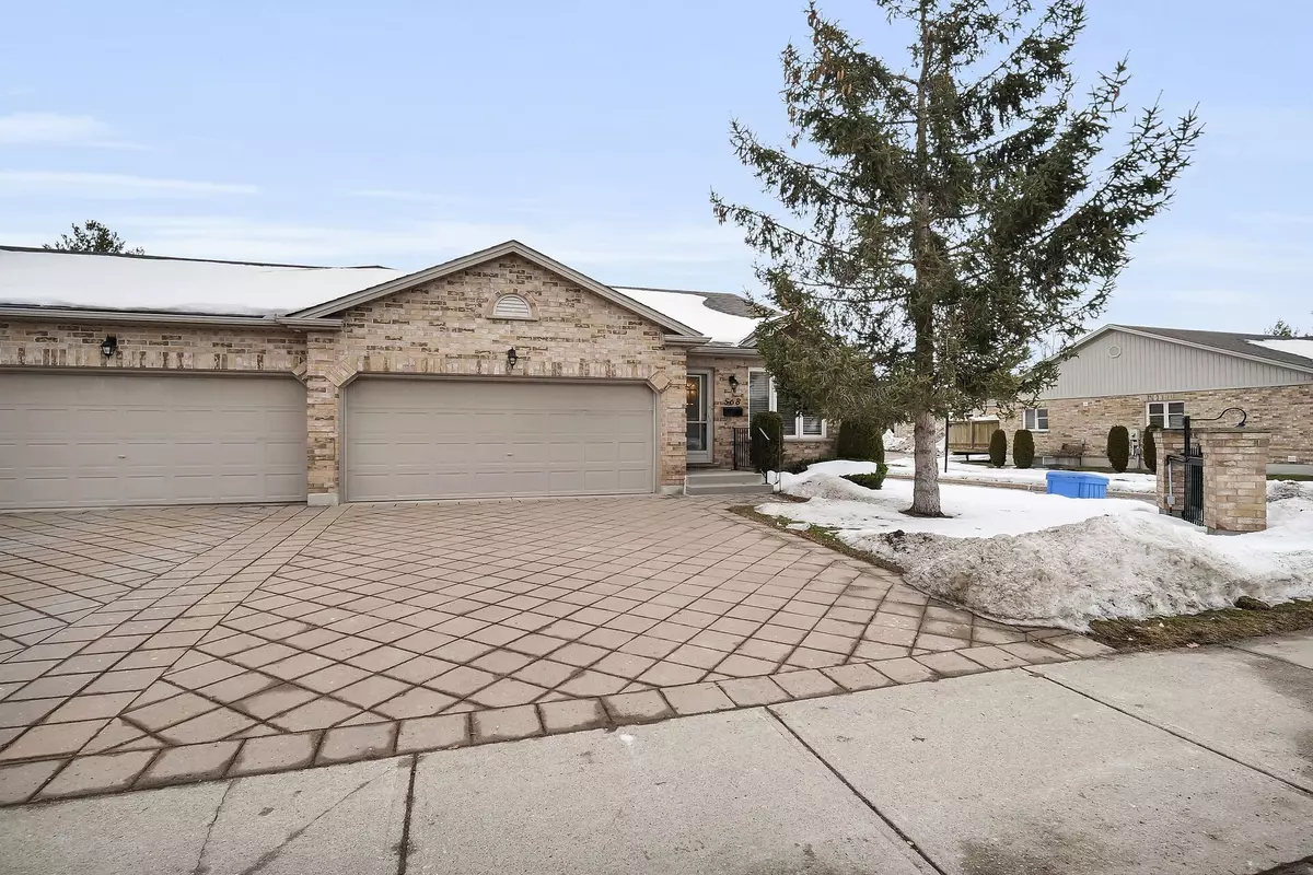 London, ON N5X 4N6,568 Thistlewood DR